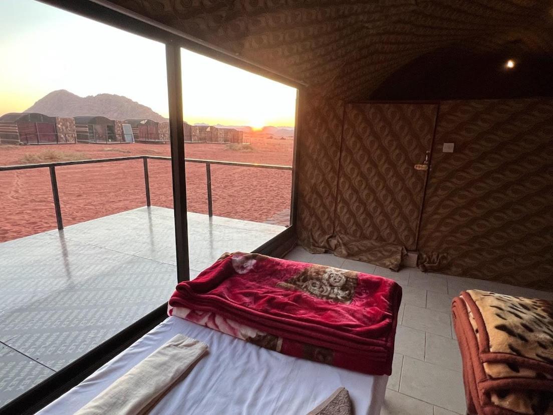 Wadi Rum Shooting Stars Camp Hotell Eksteriør bilde