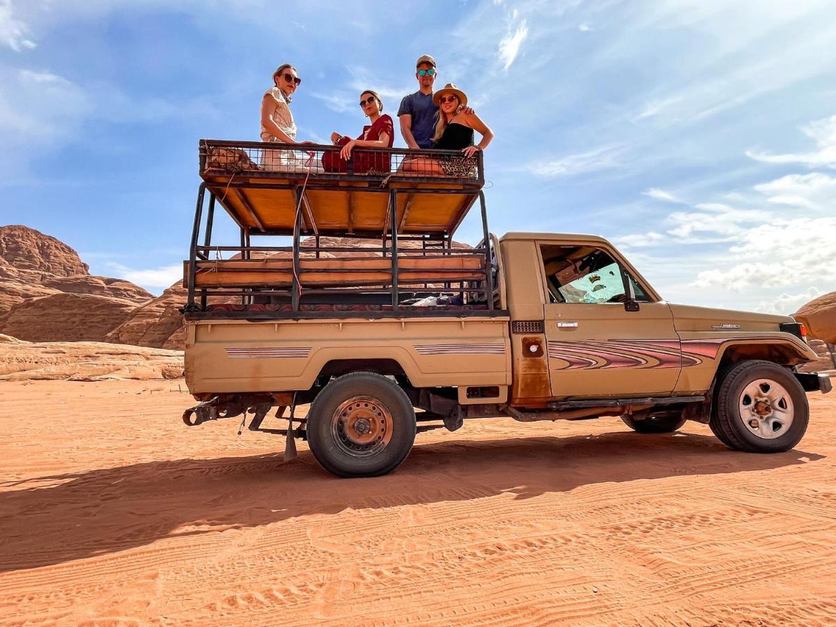 Wadi Rum Shooting Stars Camp Hotell Eksteriør bilde