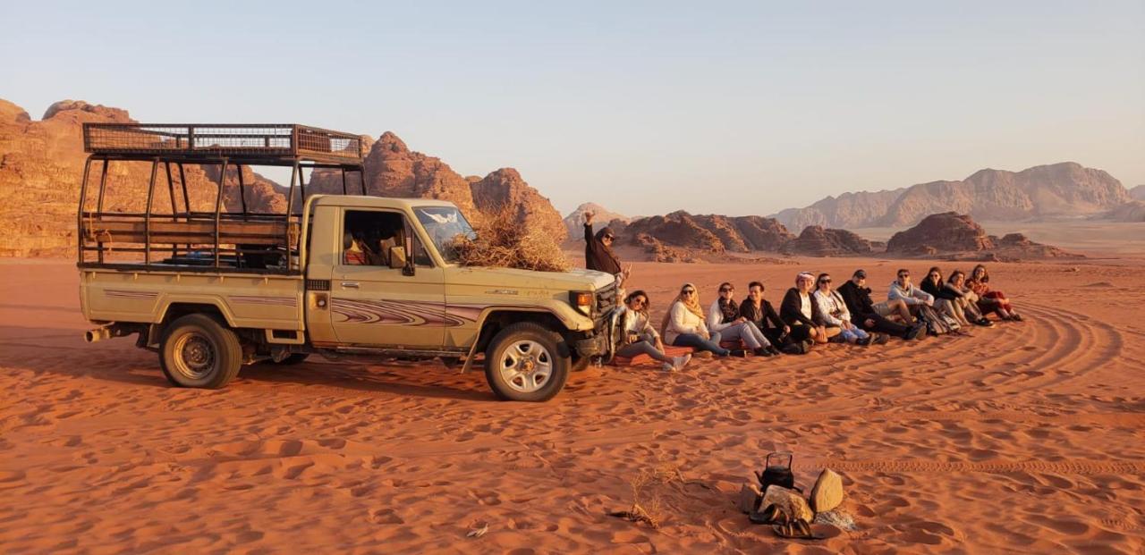 Wadi Rum Shooting Stars Camp Hotell Eksteriør bilde