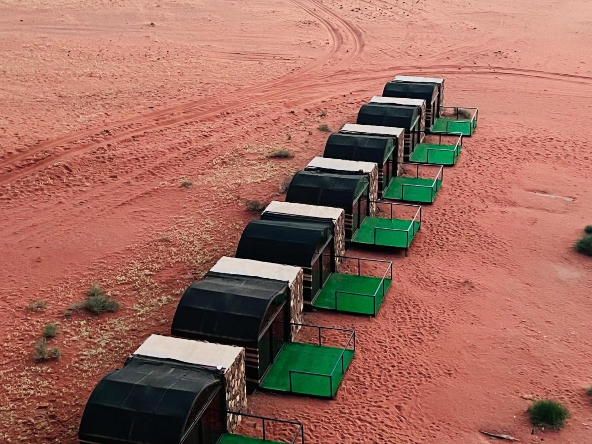 Wadi Rum Shooting Stars Camp Hotell Eksteriør bilde